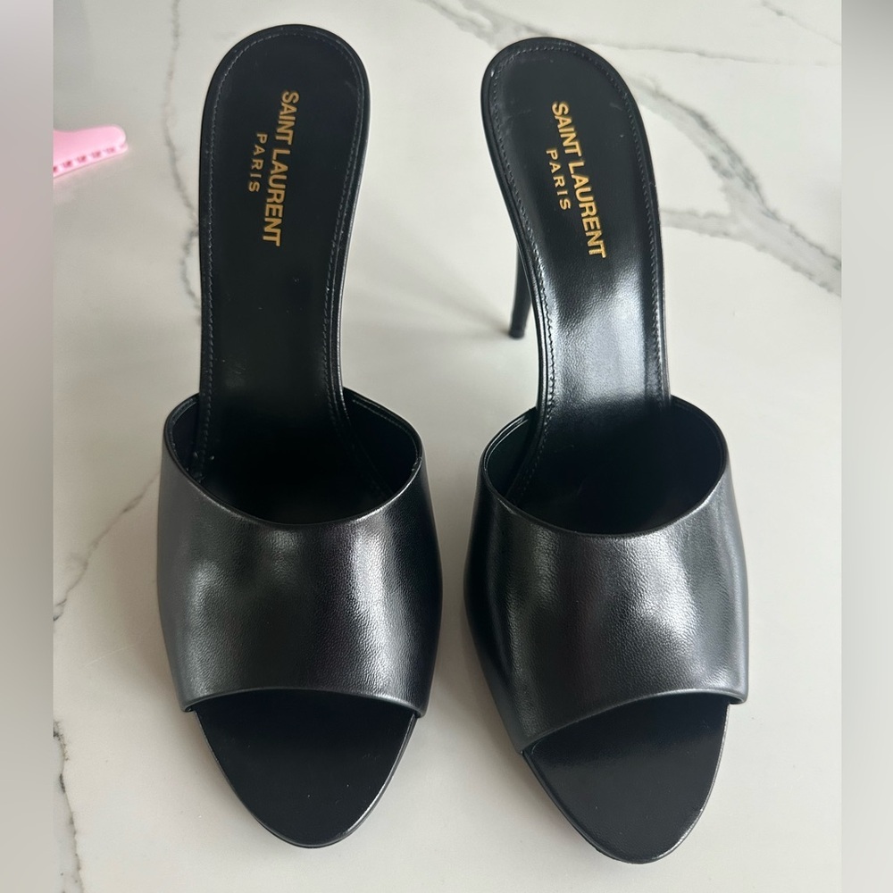 Saint Laurent LA 16 95 Leather Mules size 41 NEW IN BOX